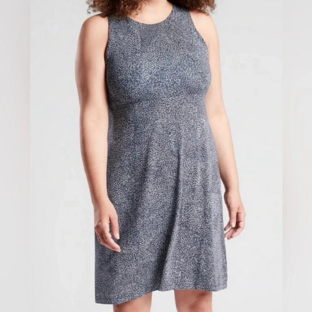 Athleta Santorini Thera Dress Navy Blue White Printed Sleeveless Casual Size Med